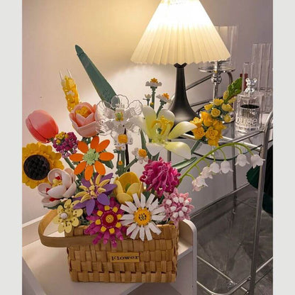Bloom Basket – A Gift for Mom